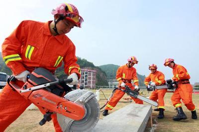 浙江武警特种专业应急救援队成立(组图)-搜狐滚动